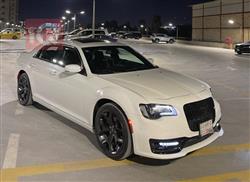 کرایسلەر 300